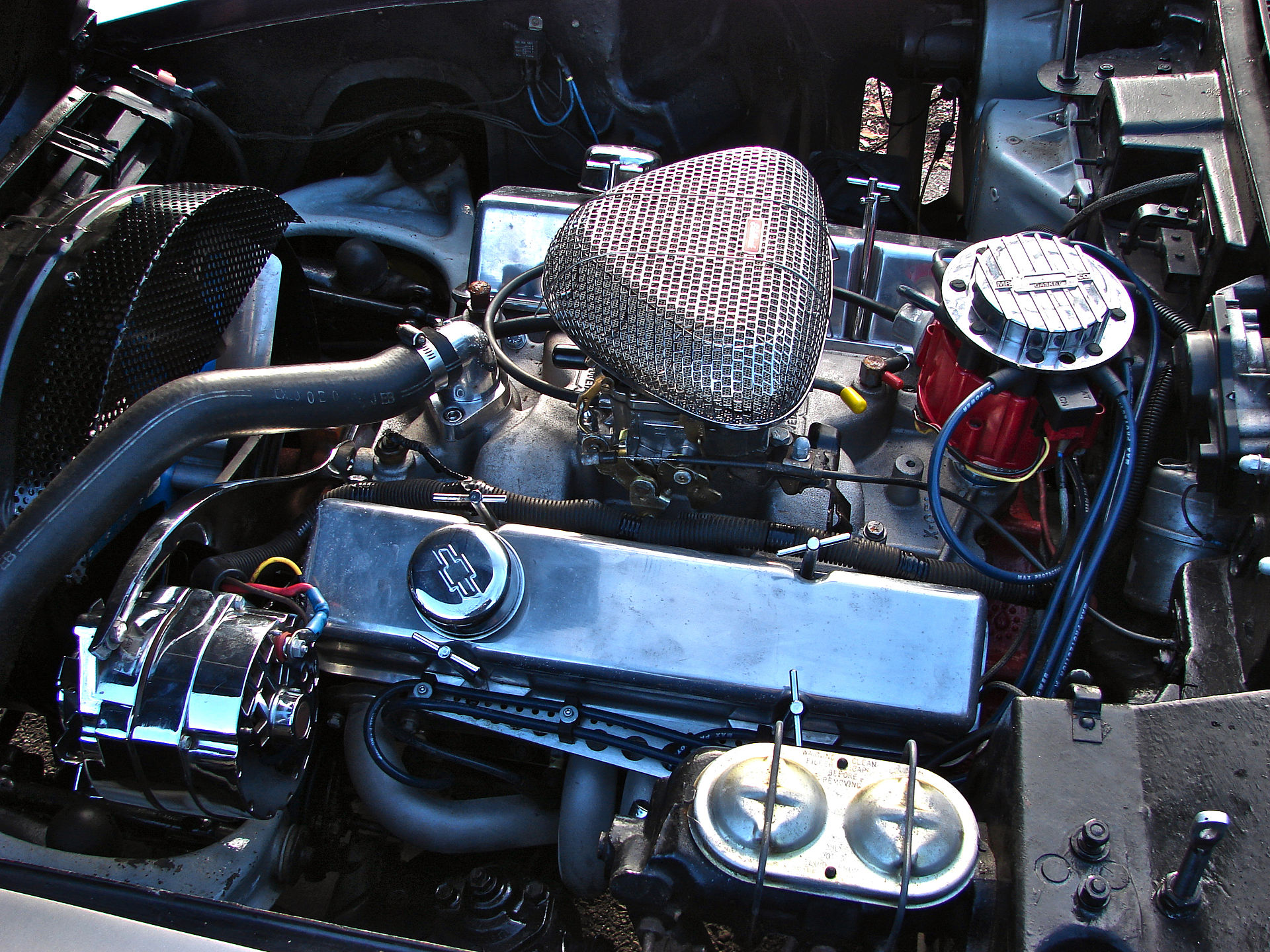 Fiche technique Chevrolet Corvette C3 - moteur