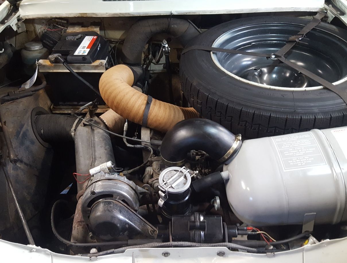 Fiche technique Citroën Ami 6 - moteur