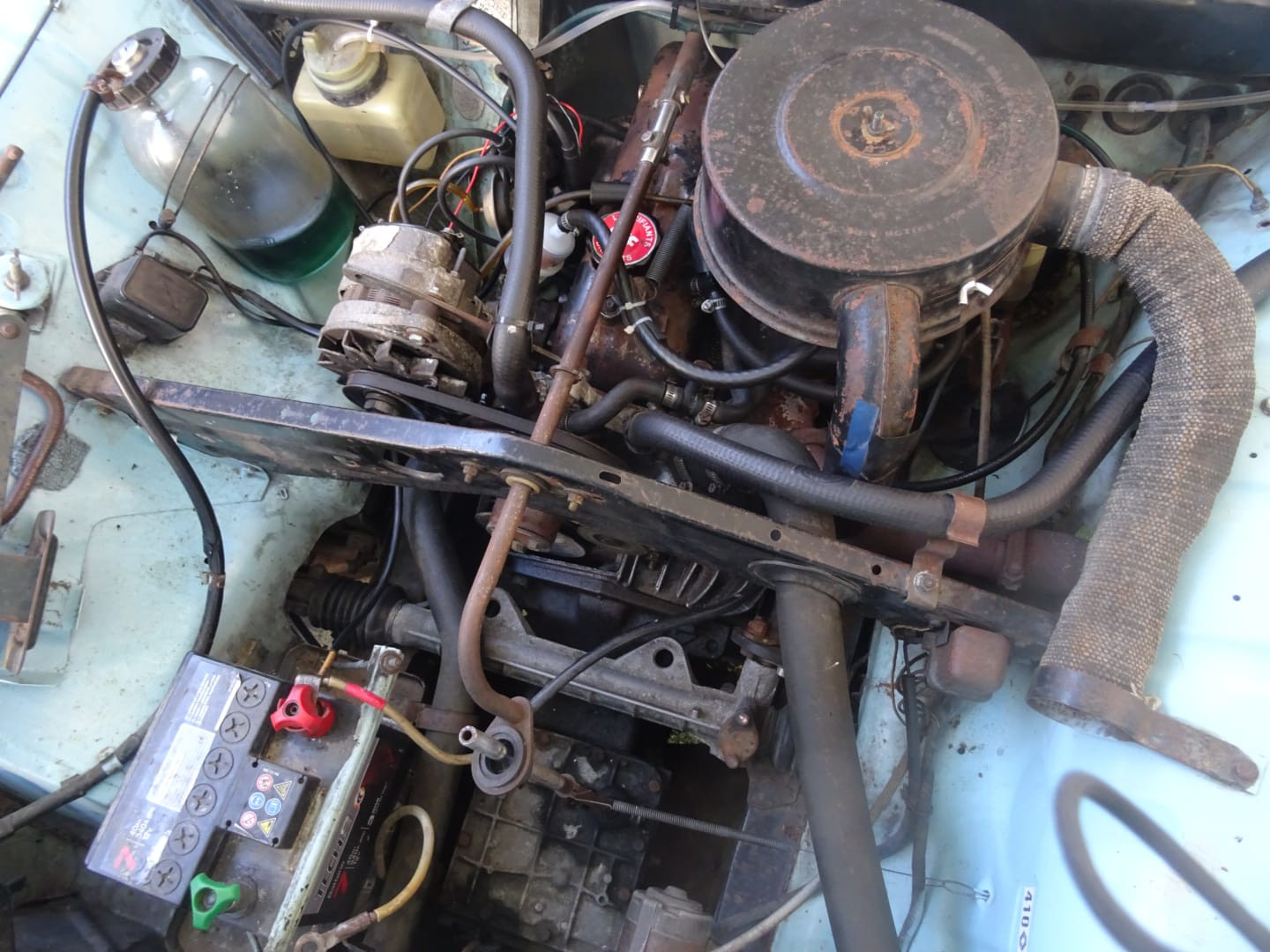 Fiche technique Renault 6 - moteur